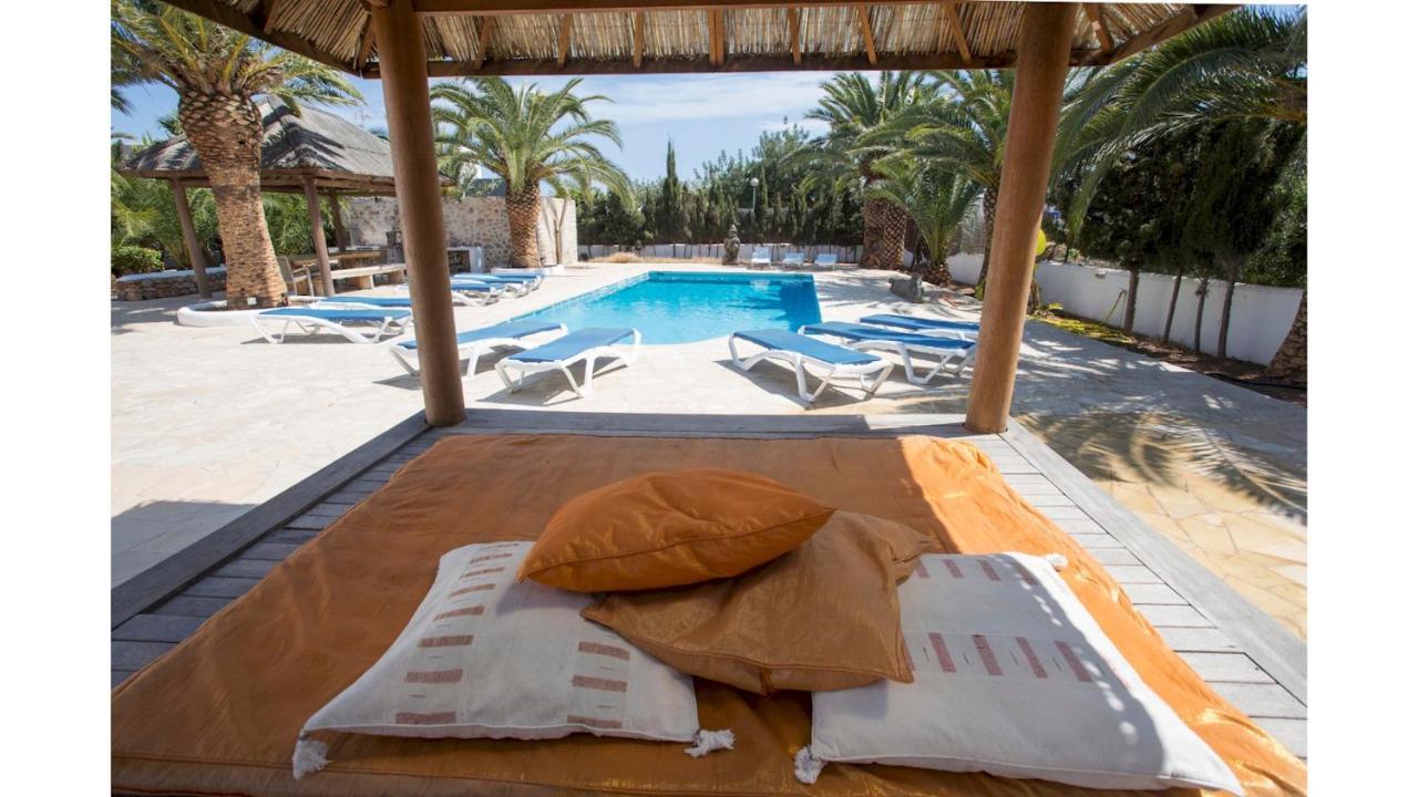Villa Daniel 5 Mins By Taxi Into Ibiza Town Sant Jordi de ses Salines Extérieur photo