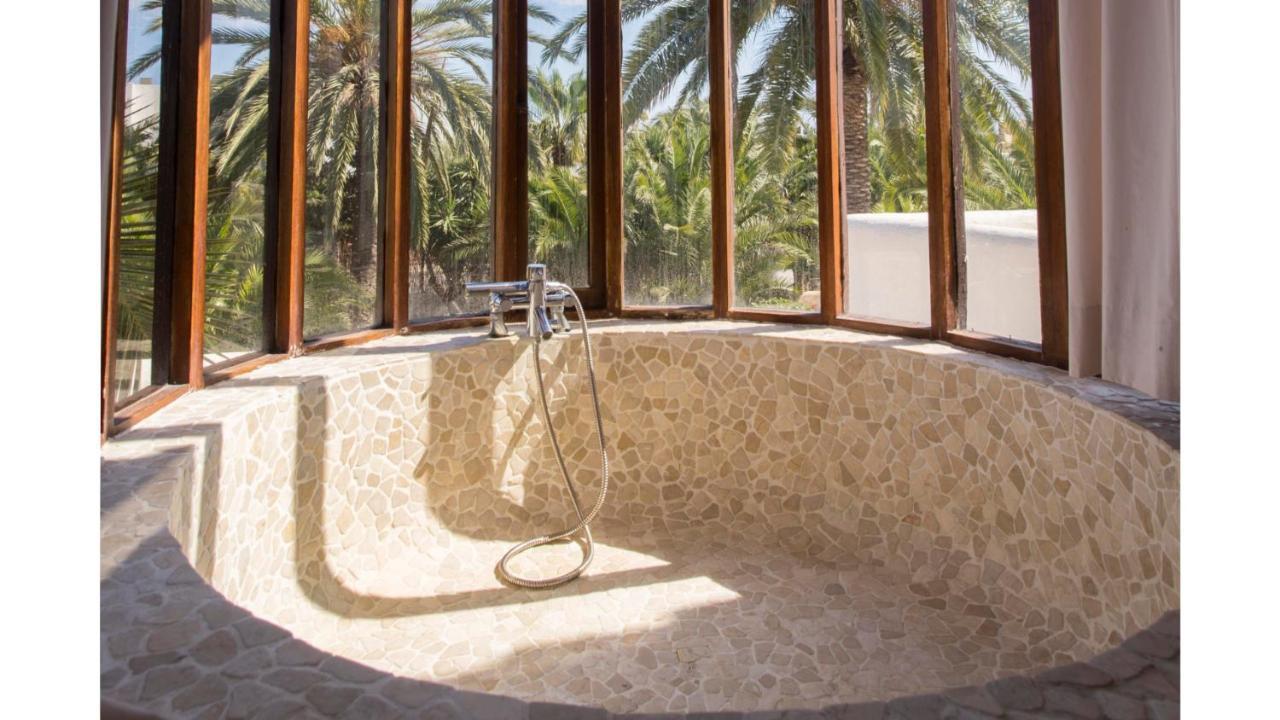 Villa Daniel 5 Mins By Taxi Into Ibiza Town Sant Jordi de ses Salines Extérieur photo