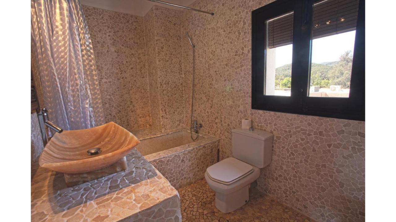 Villa Daniel 5 Mins By Taxi Into Ibiza Town Sant Jordi de ses Salines Extérieur photo